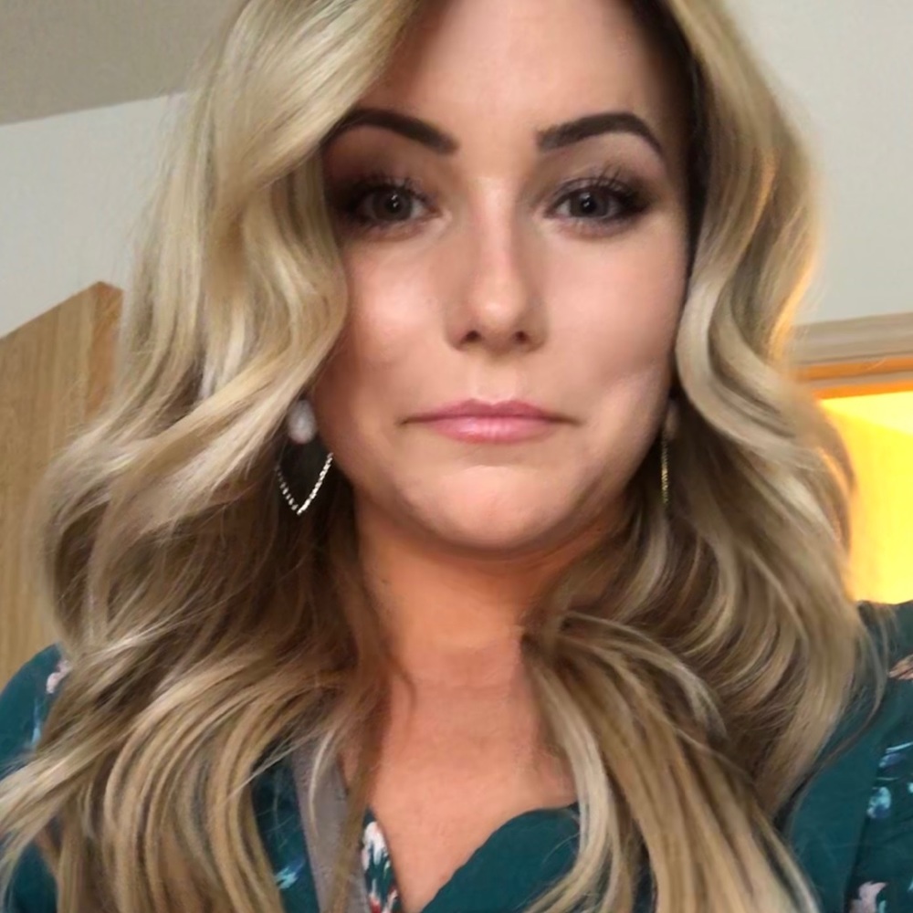 Meet your Posher, Jenna